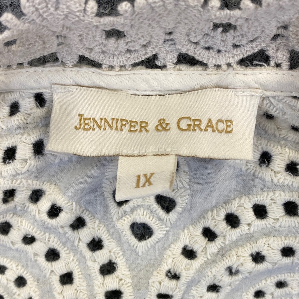 Lace Eyelet Tie-Neck Blouse in Cream Jennifer‎ & Grace 1X - Picture 2 of 9